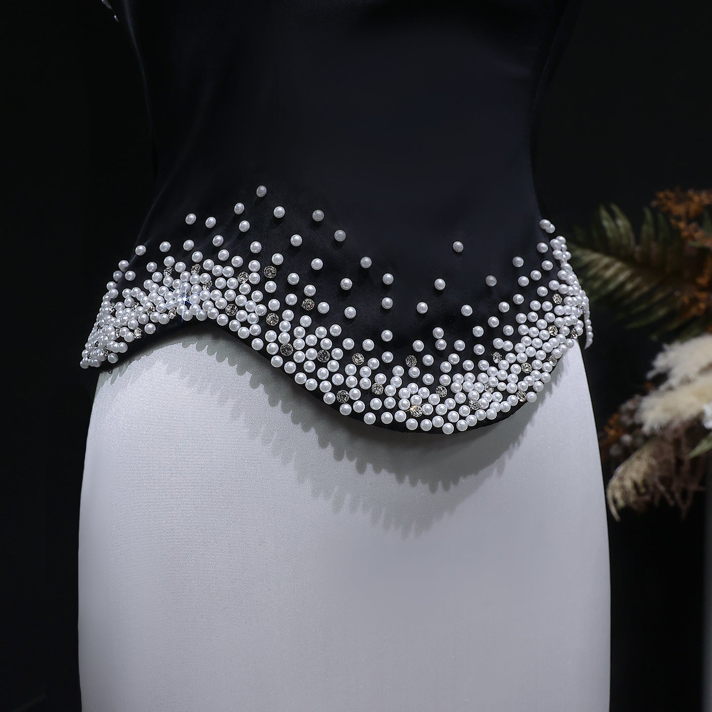 Luxury Black and White Beaded Strapless Evening Dress SF308