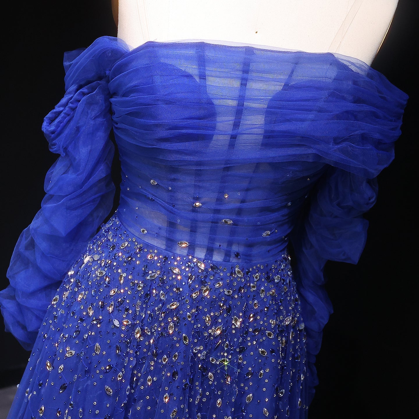 Luxury Crystal Royal Blue Long Sleeves Evening Dress SF333