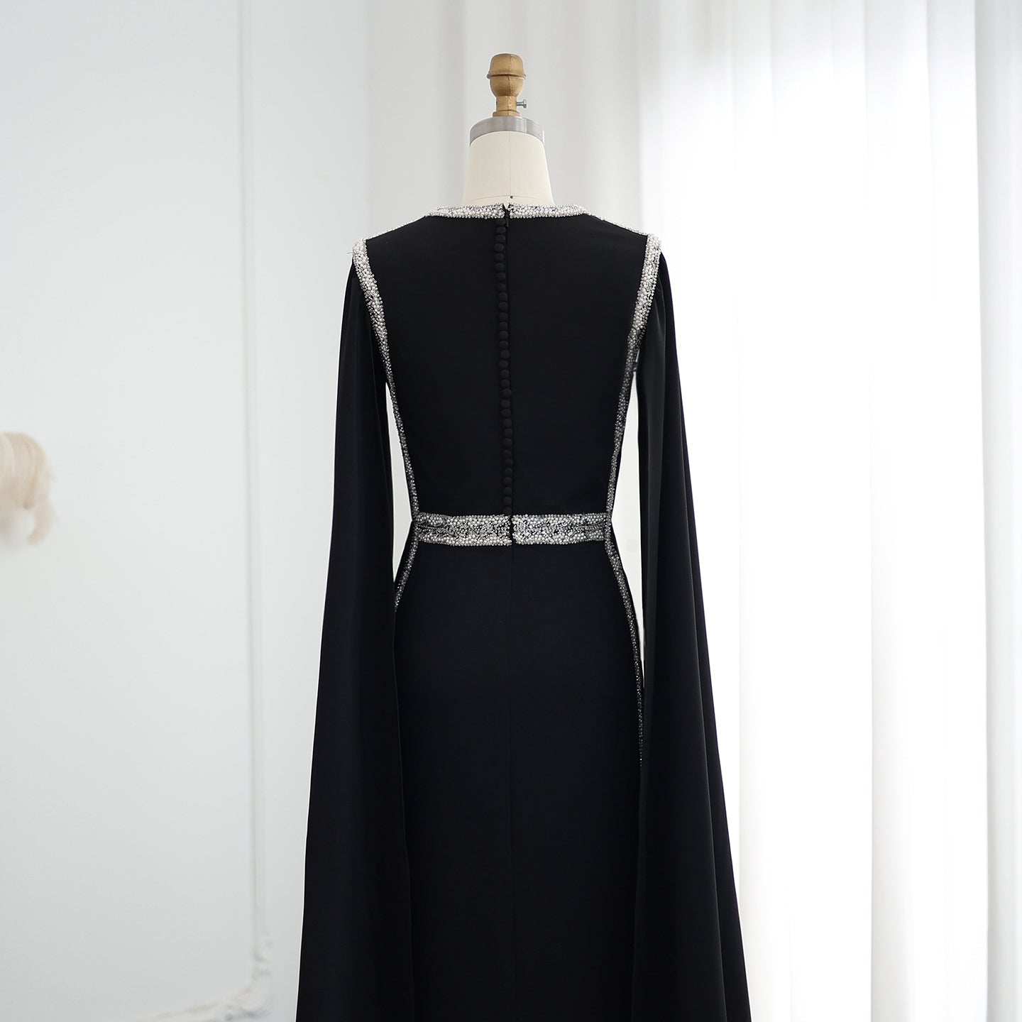 Luxury Embroider Pearls Black Evening Dress with Cape Sleeves SS487