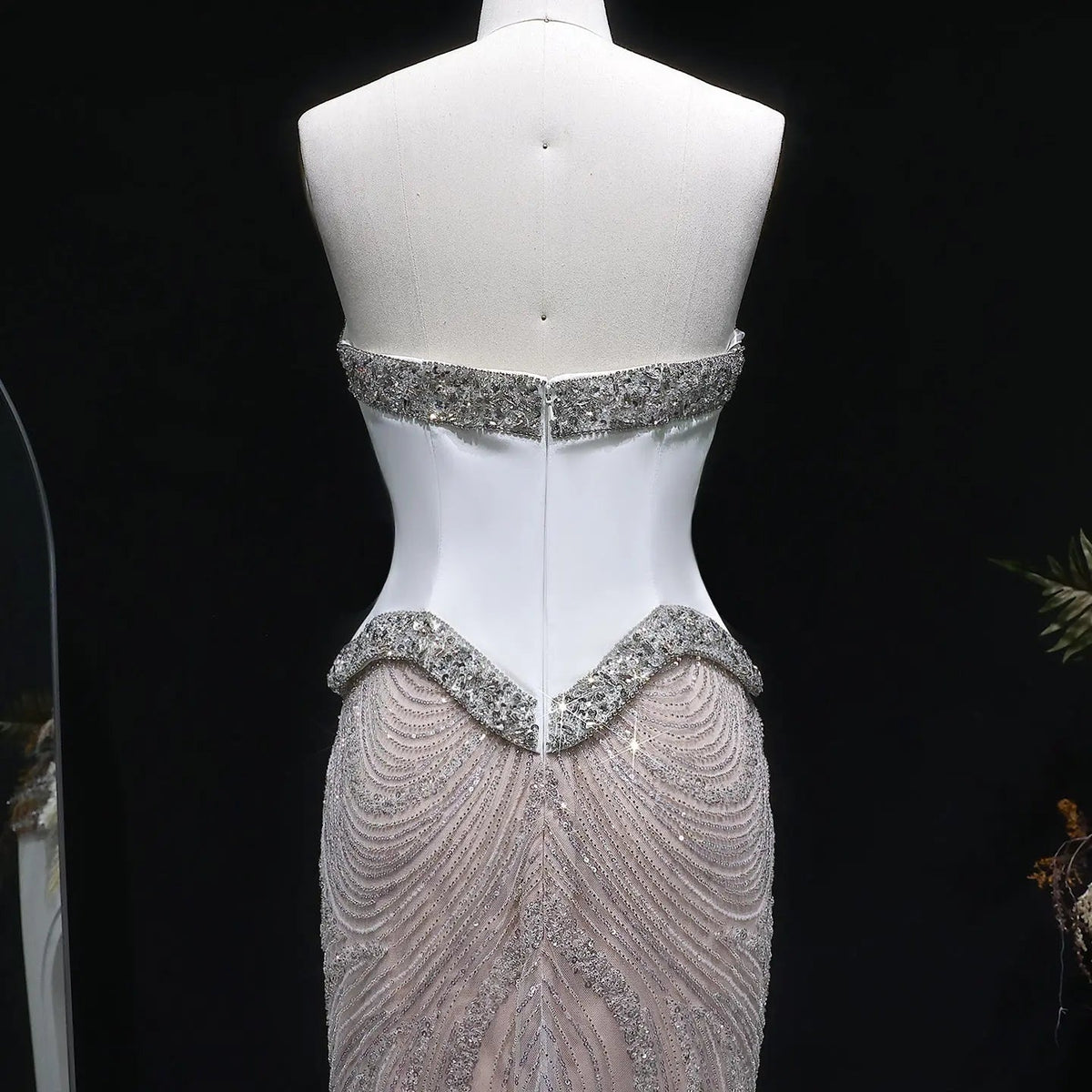 Chic White Crystal Beaded Wave Pattern Mermaid Evening Dress SS790