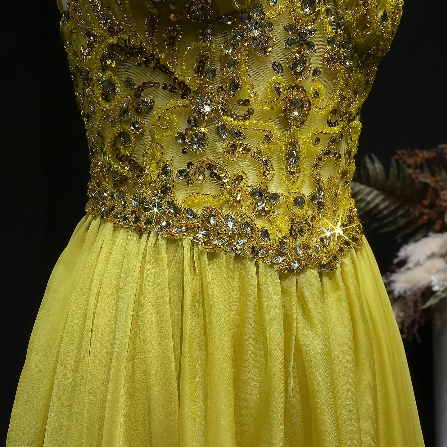 Glamorous Yellow Sweetheart Neck Crystal Sequin A-Line Evening Dress SS387