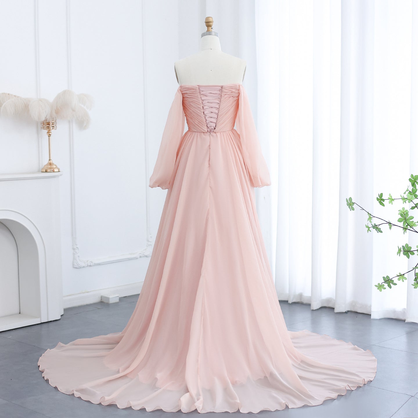 Elegant White Long Sleeves A-Line Evening Dress with Train SF360