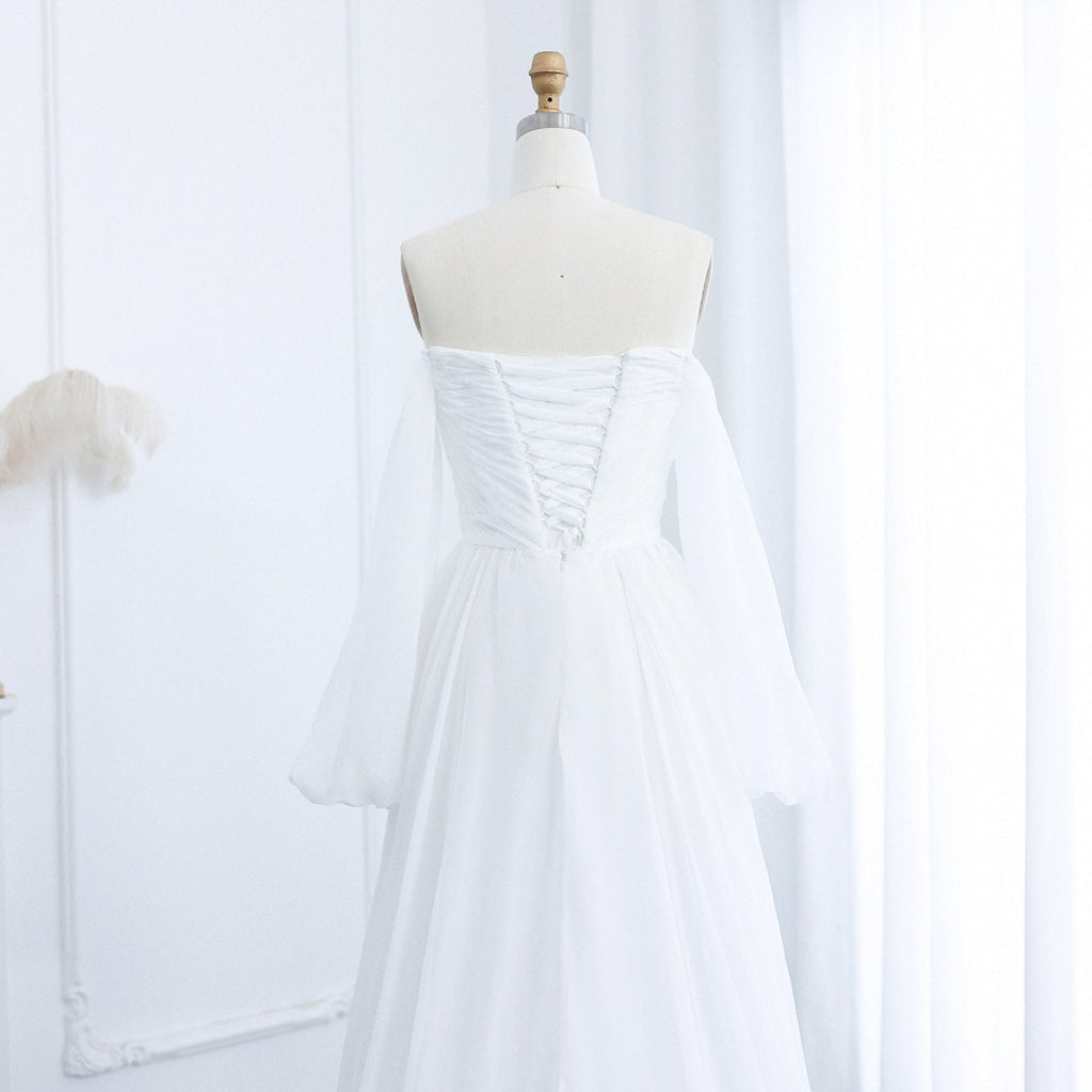 Elegant White Long Sleeves A-Line Evening Dress with Train SF360