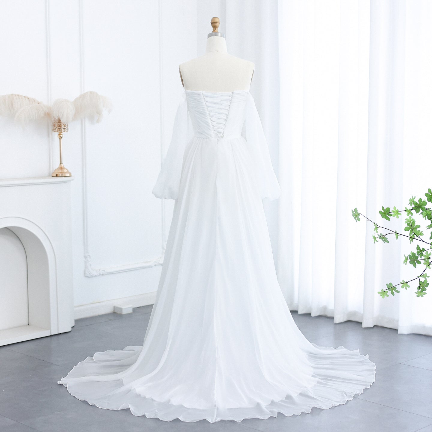 Elegant White Long Sleeves A-Line Evening Dress with Train SF360