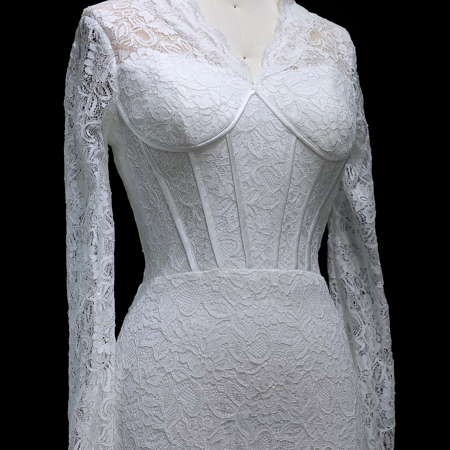 Elegant White Lace Long Sleeve Evening Dress SF122