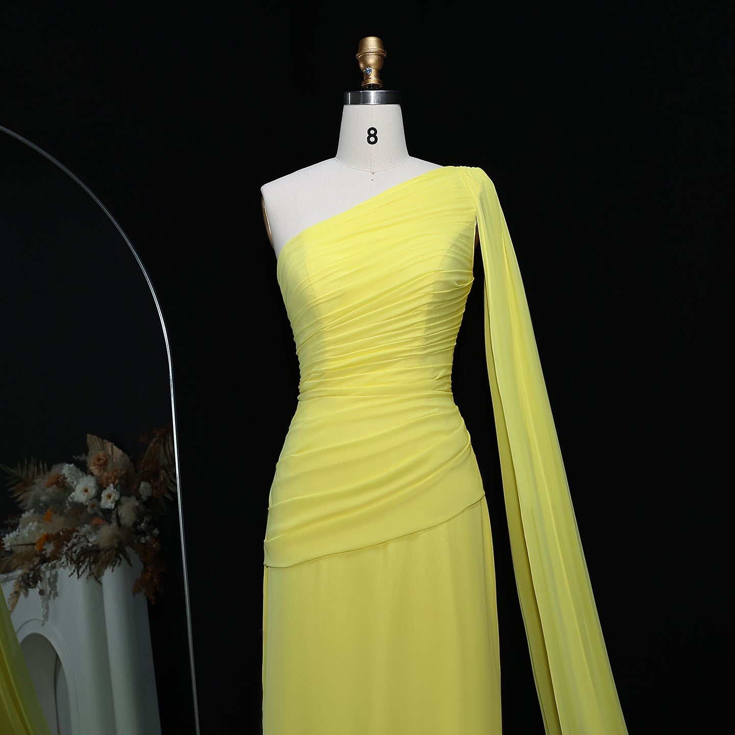 Elegant Yellow Mermaid Evening Dress with Cap Sleeves SF091
