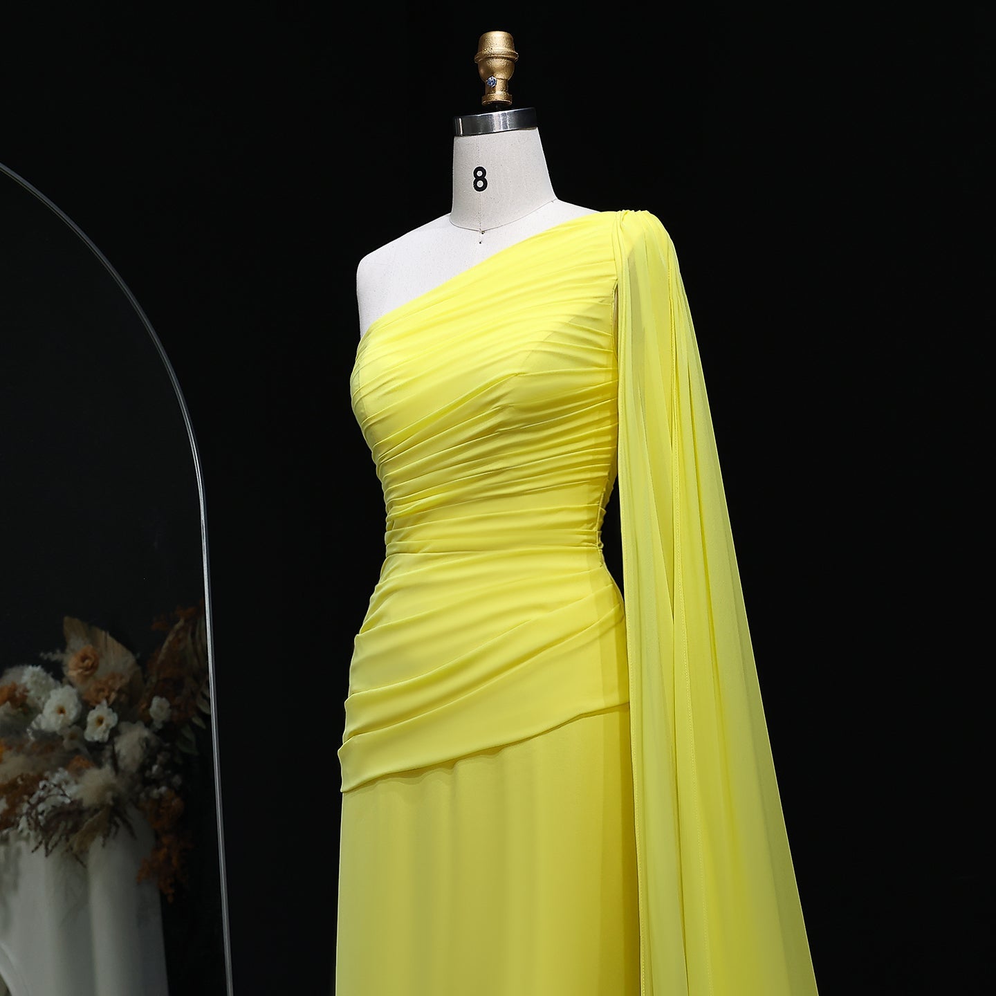 Elegant Yellow Mermaid Evening Dress with Cap Sleeves SF091