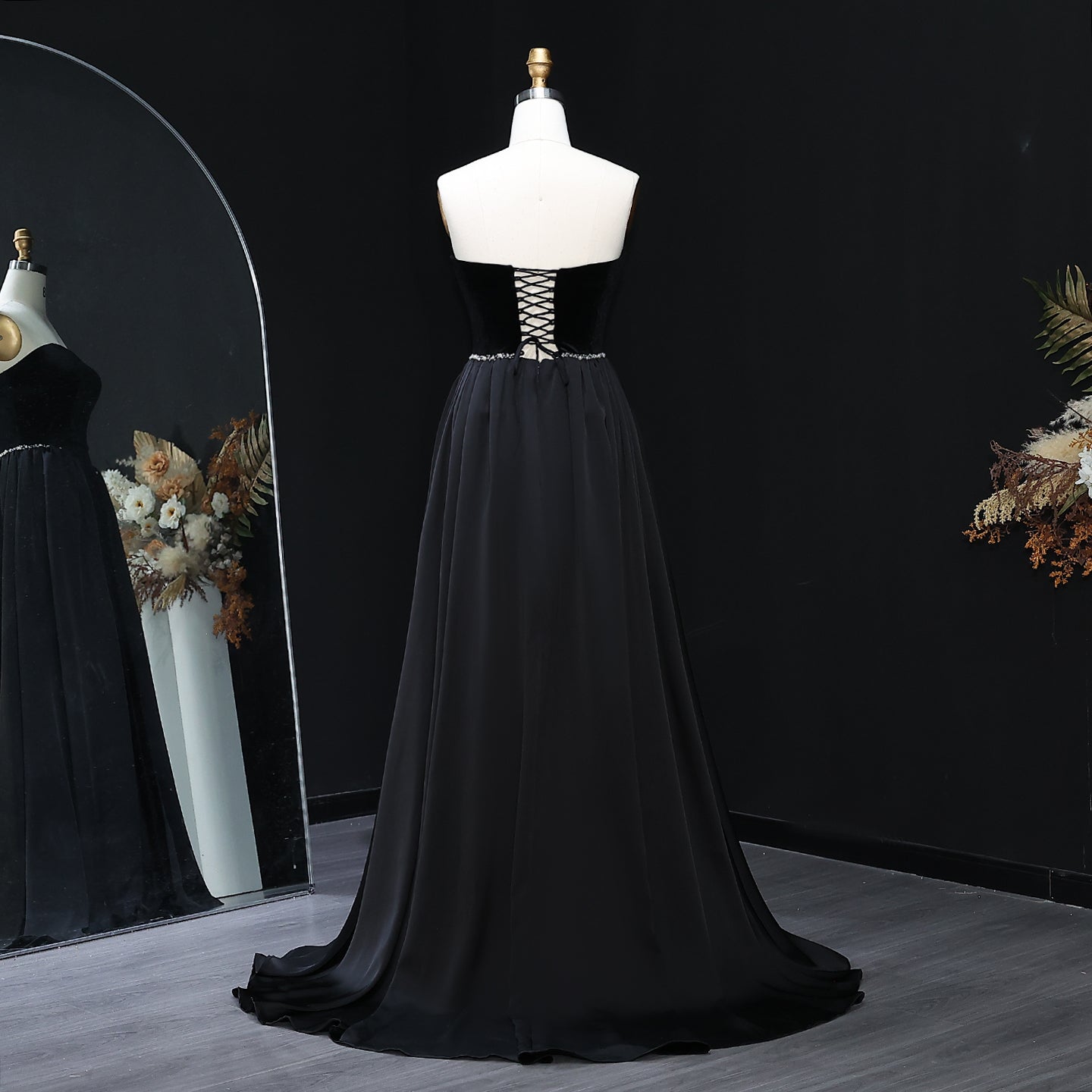 Elegant Black Strapless Evening Dress with Overskirt SF534