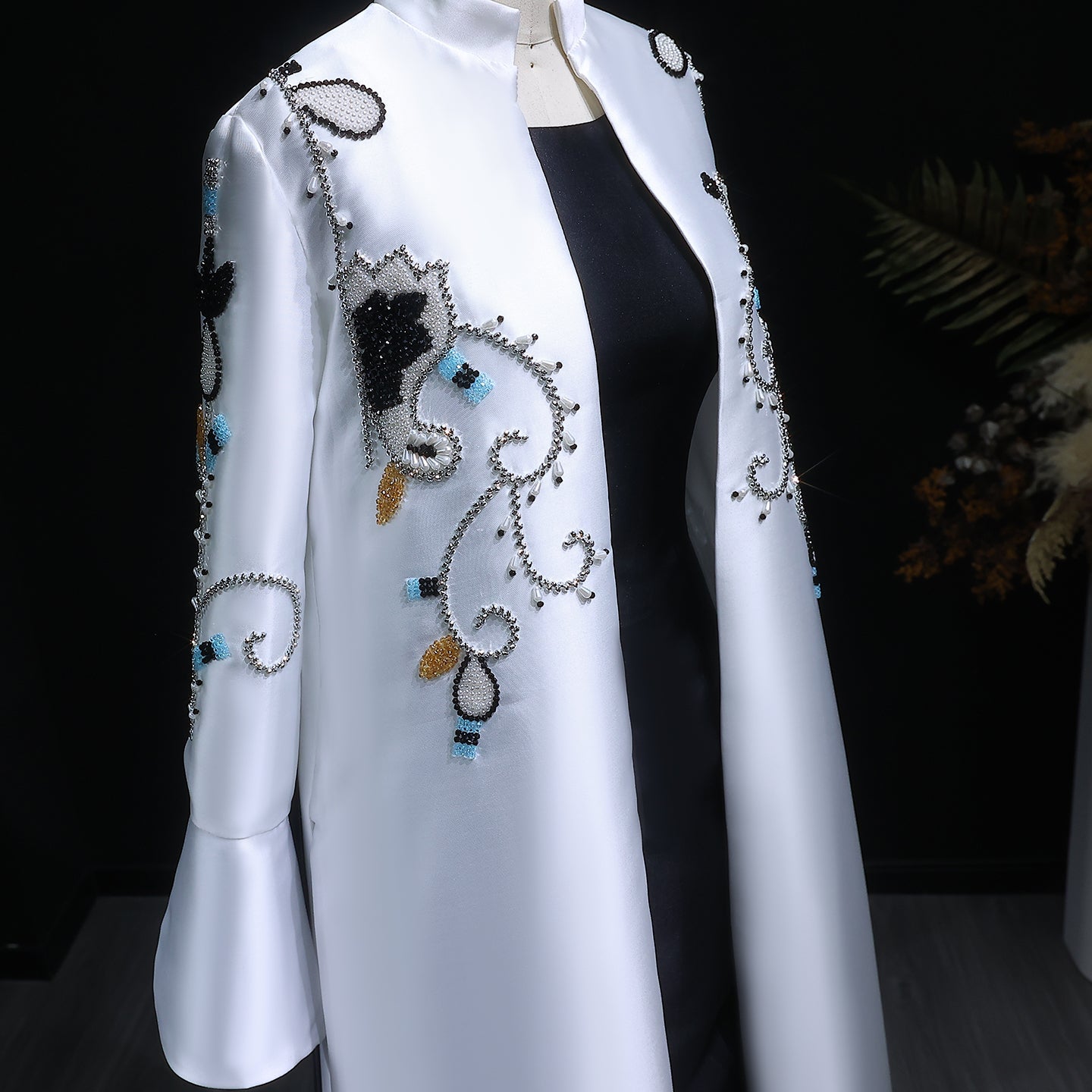 Black White Elegant Mandarin-Collar Pearl Embroidered Evening Dress XD028