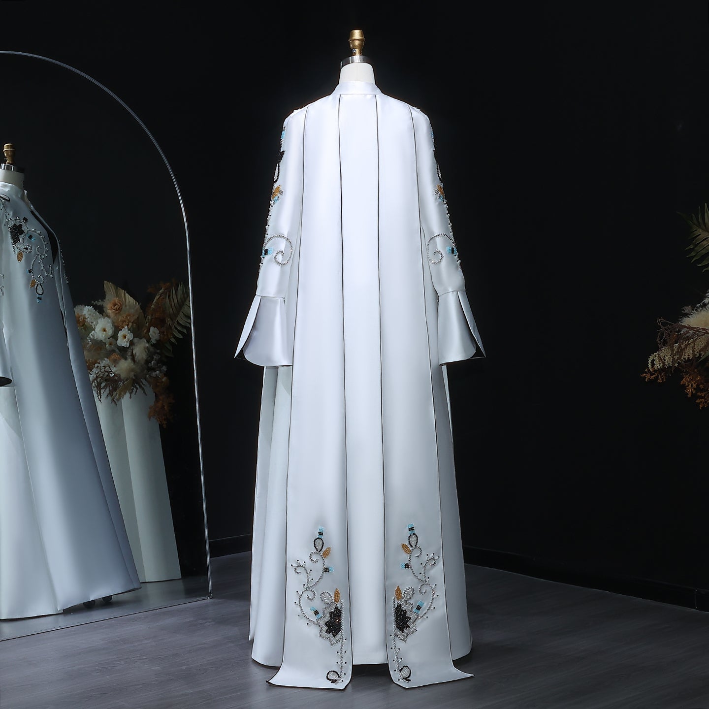 Black White Elegant Mandarin-Collar Pearl Embroidered Evening Dress XD028