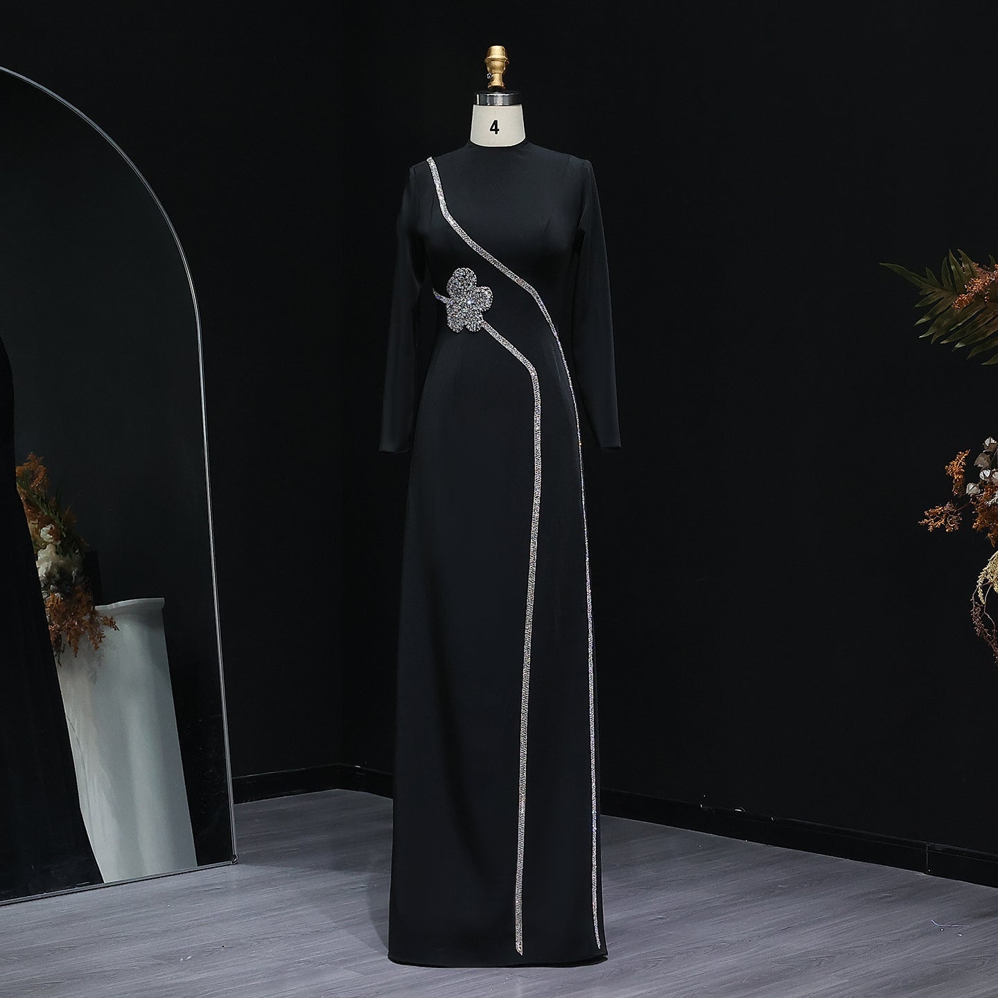 Elegant Crystal Black Long Sleeves Satin Evening Dress SF350