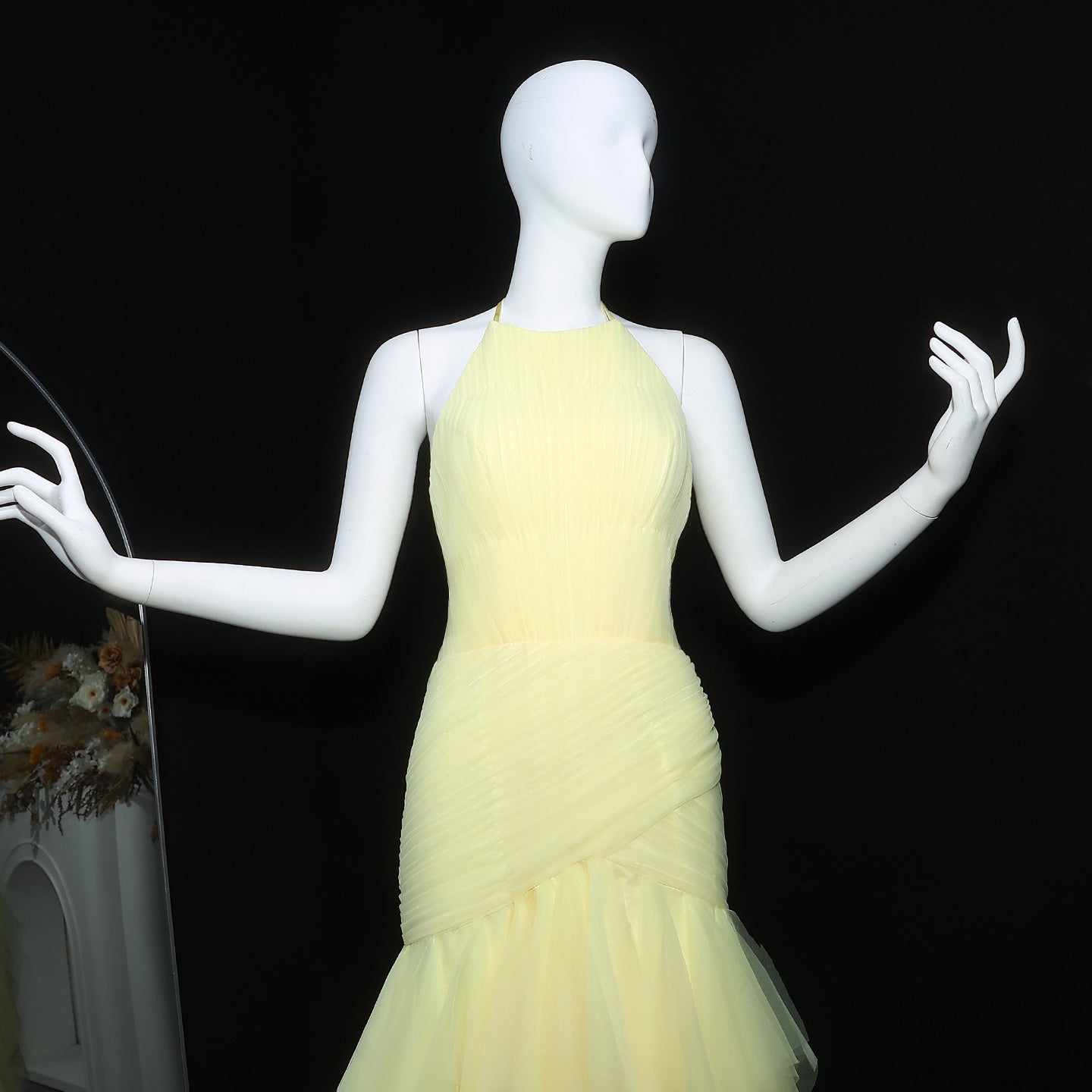 Elegant Halter Yellow Ruffles Mermaid Evening Dress SF377