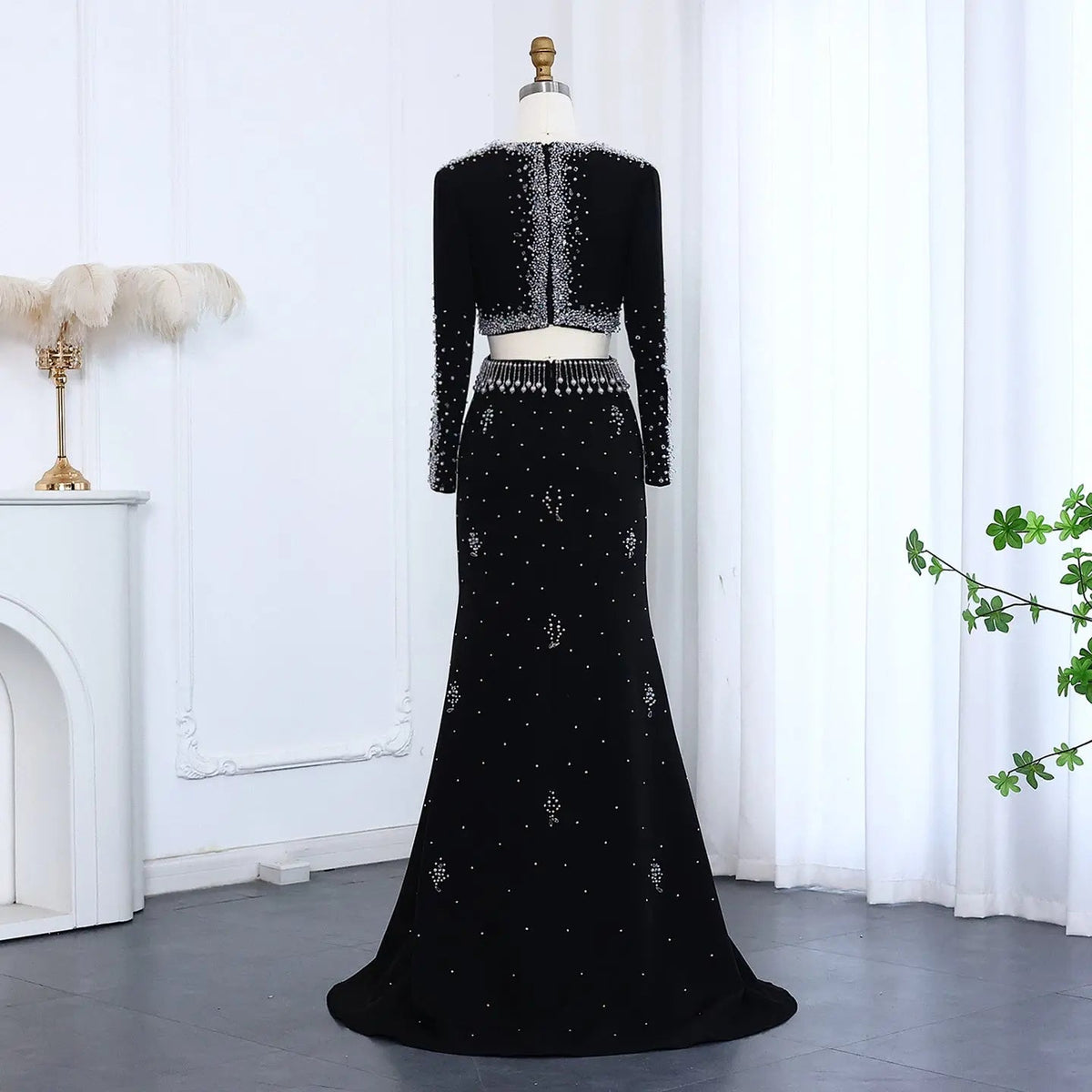 Luxury Black Pearl Beaded Long Sleeve Evening Dress XD019