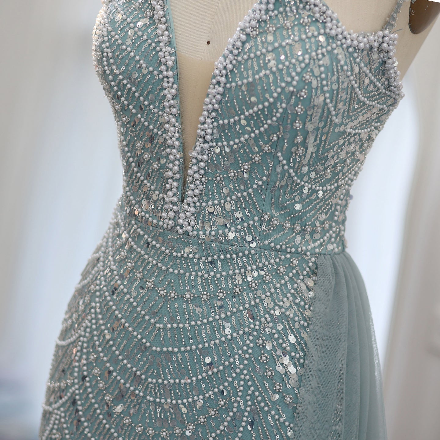 Luxury Pearls Nude Spaghetti Straps Mermaid Evening Dress with Slit SS611