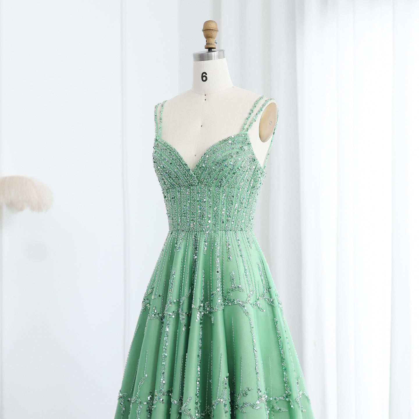Luxury Beaded Spaghetti Straps Green Evening Dresses with Sequin SS225