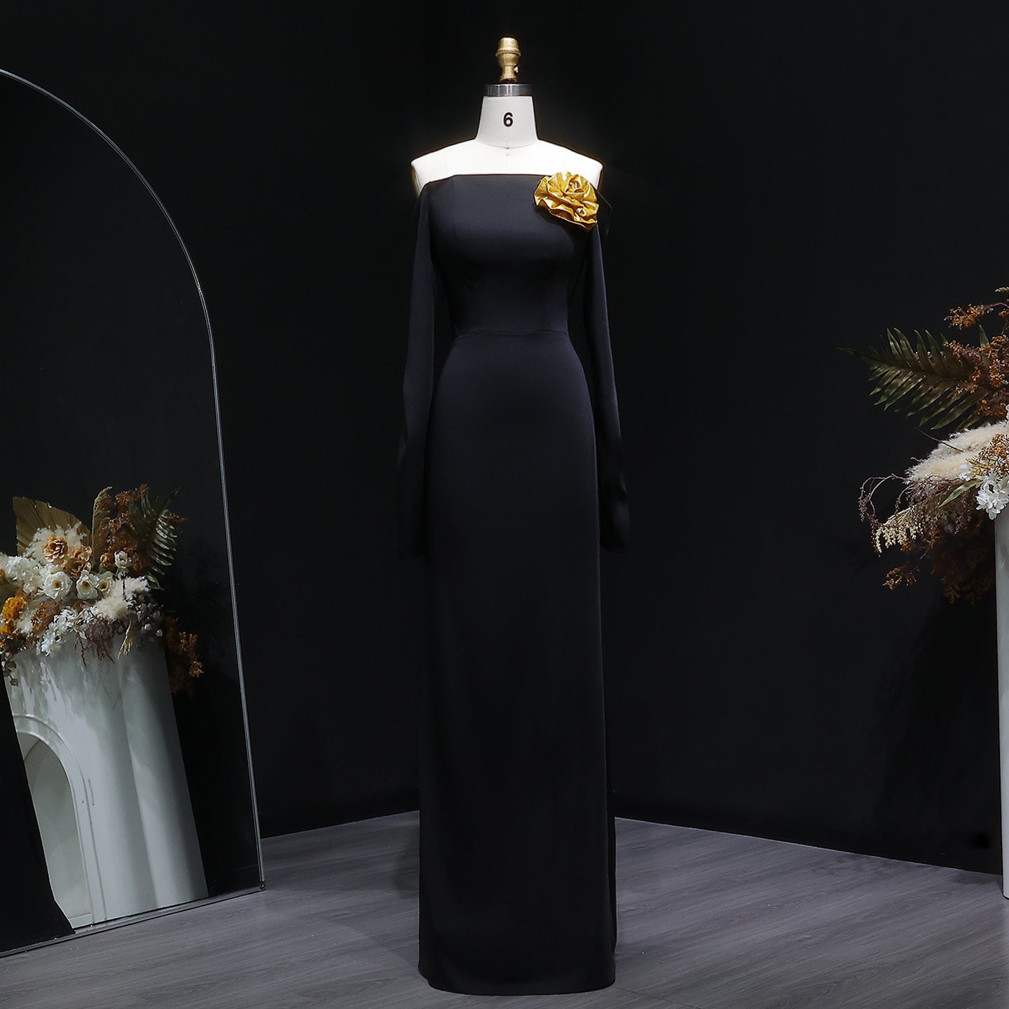 Luxury Off-Shoulder Black 3D Gold Floral Bodycon Evening Dress SF133
