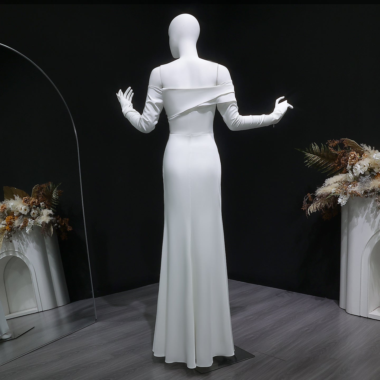 Elegant White Off-the-Shoulder Long Sleeve Mermaid Evening Dress SF160