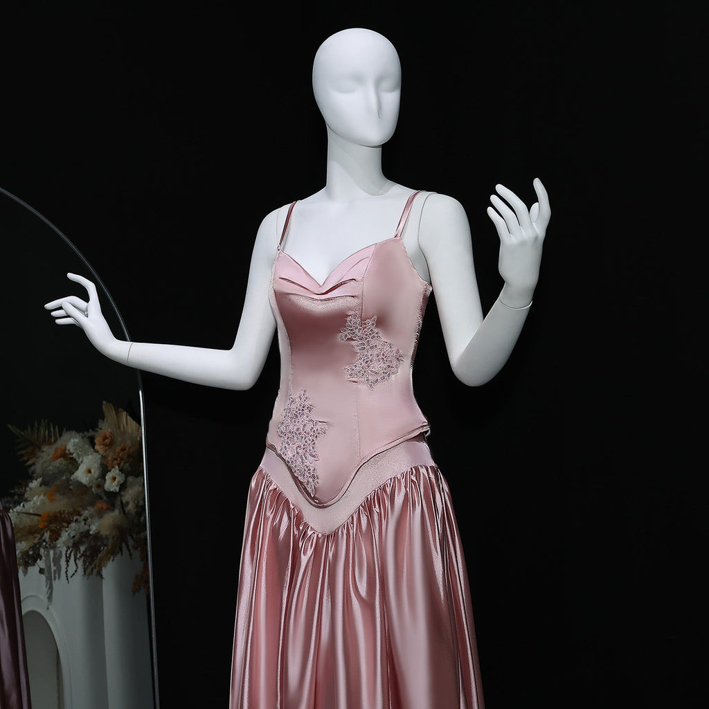 Luxury Pink Satin Spaghetti Strap Embroidery Evening Dress SF450