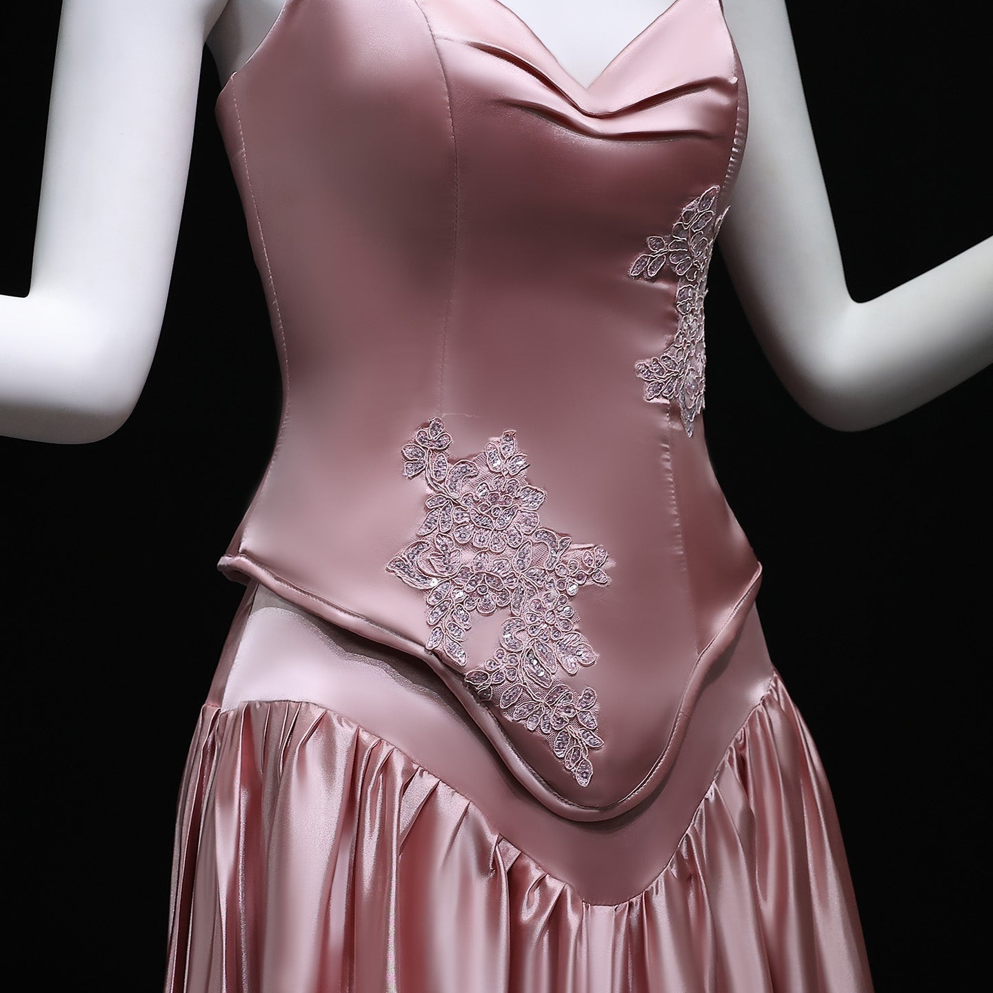 Luxury Pink Satin Spaghetti Strap Embroidery Evening Dress SF450