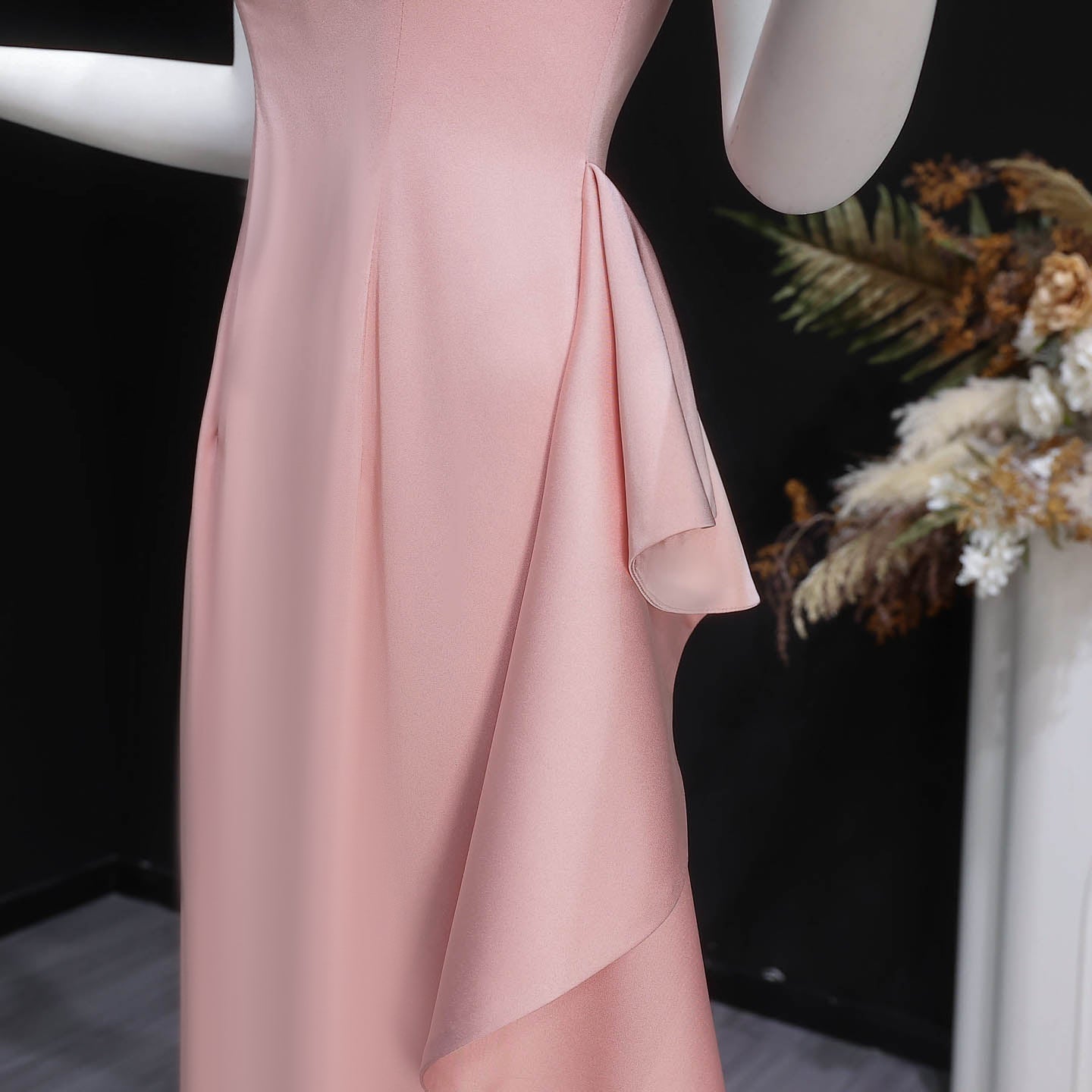 Elegant Pink Square Neck Satin Evening Dress with Side Ruffle SF041