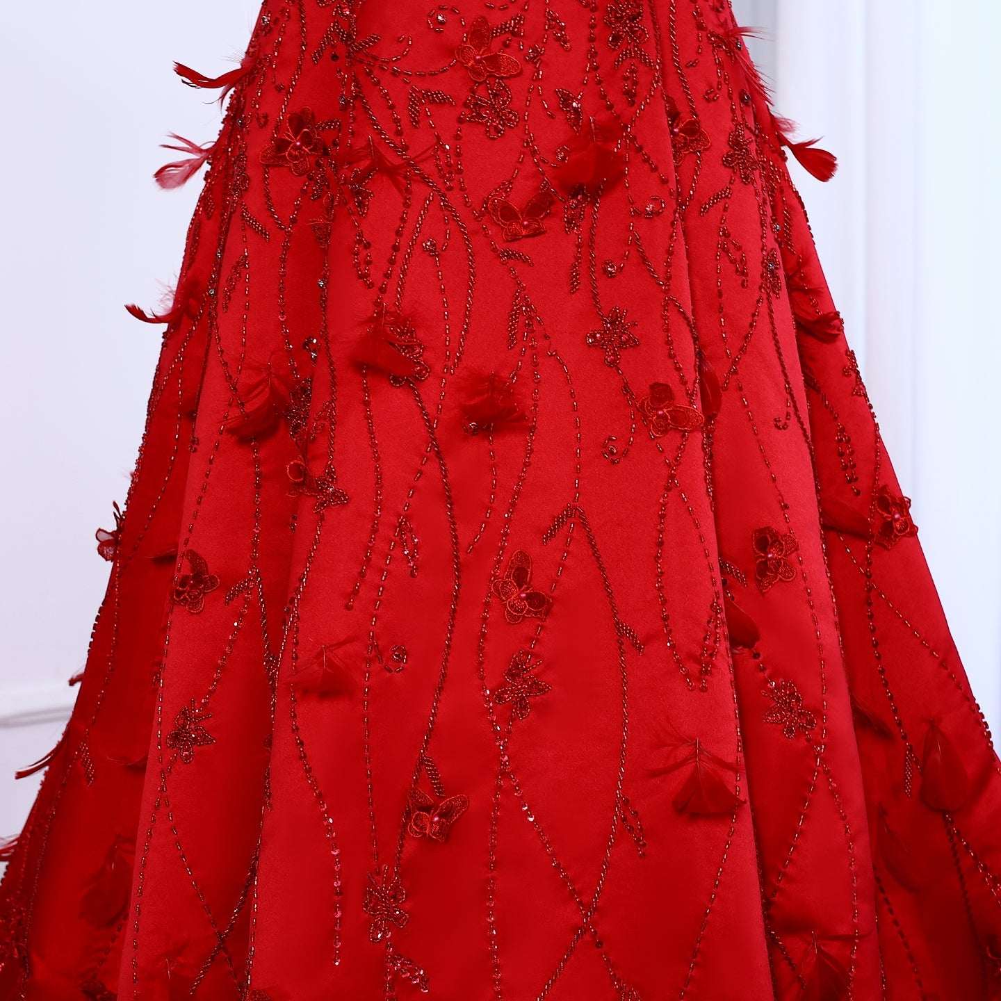 Luxury Feathers Coral Pink Beaded A-Line Evening Dresses SS470