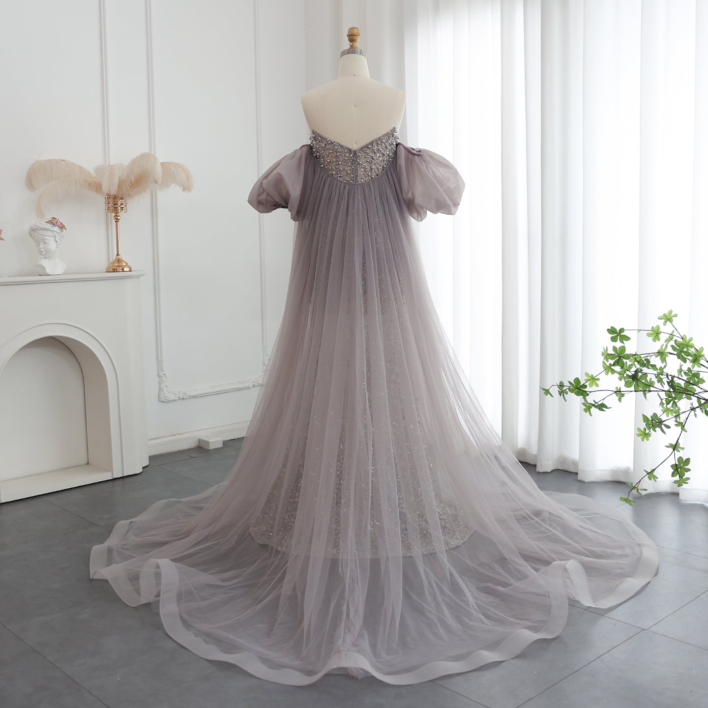 Luxury Silver Beaded Evening Dress with Puff Sleeves/Tulle Train SS289