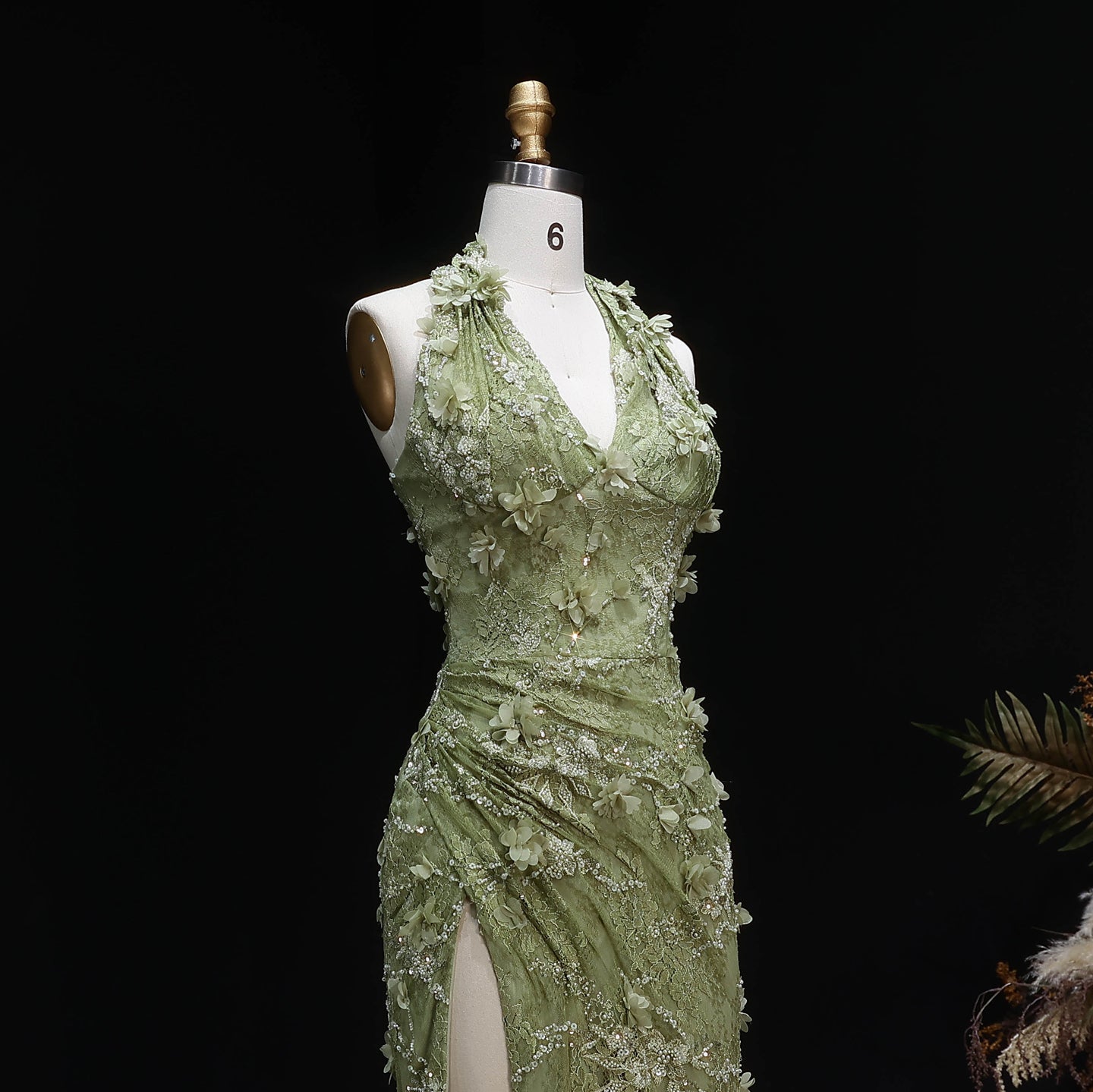 Luxury Green Halter Neck 3D Floral Lace Evening Dress with High Slit SF521