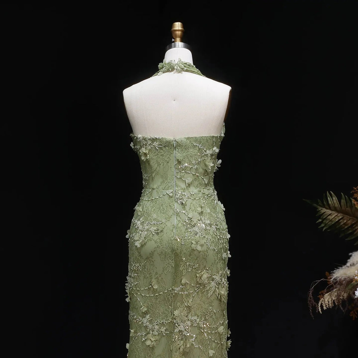 Glamorous Green Halter Lace Evening Dress with Slit SF521