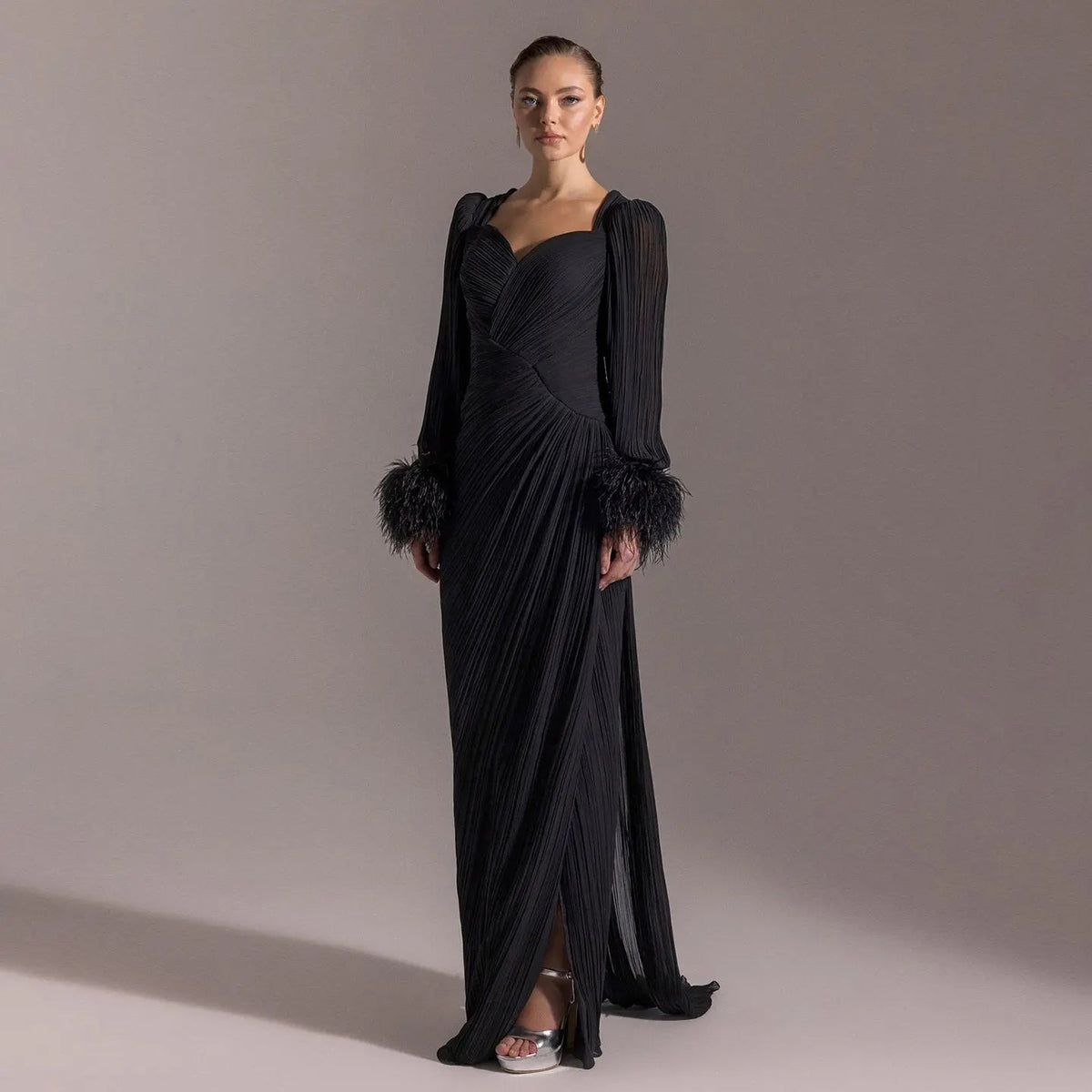 Luxury Feather Fuchsia Long Sleeves Evening Dress with Feathers and Overskirt SF411