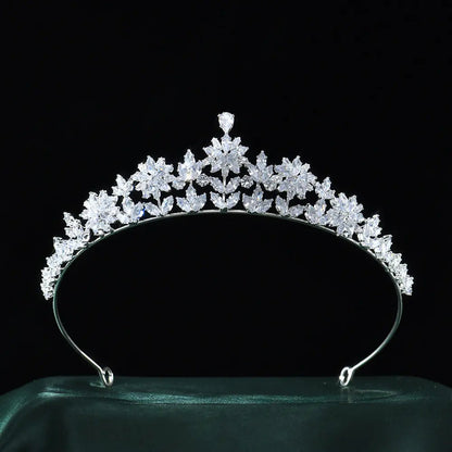 Snowflake &amp; Flower Crystal Bridal Tiara Crown HP015