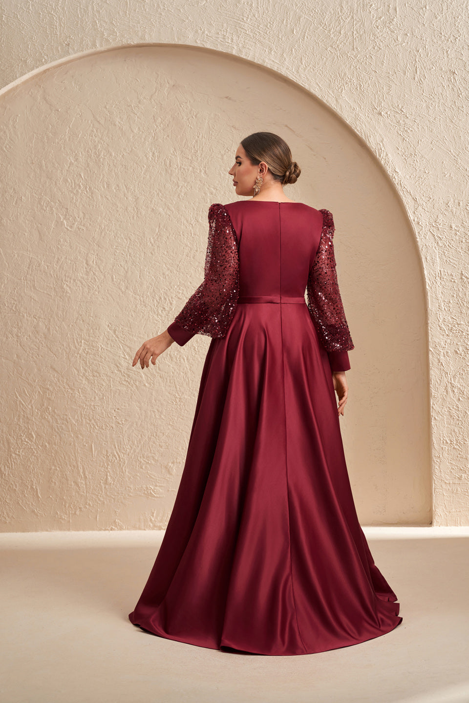 Luxury Burgundy Long-Sleeve Sequin A-Line Evening Dress SF621