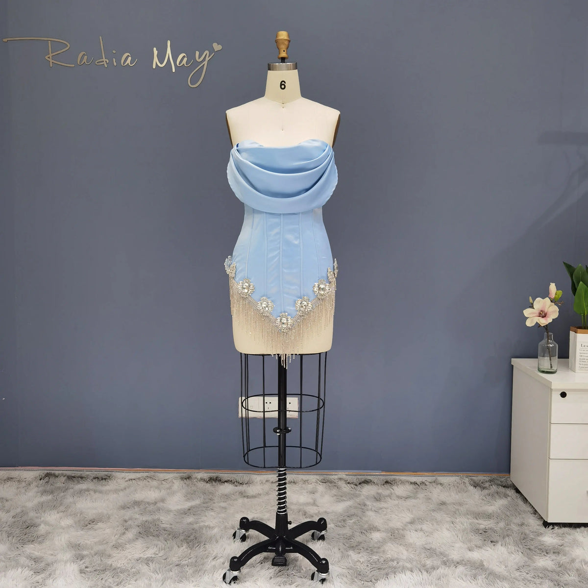 Luxury Crystal Tassel Strapless Blue Short Homecoming Dress RM010
