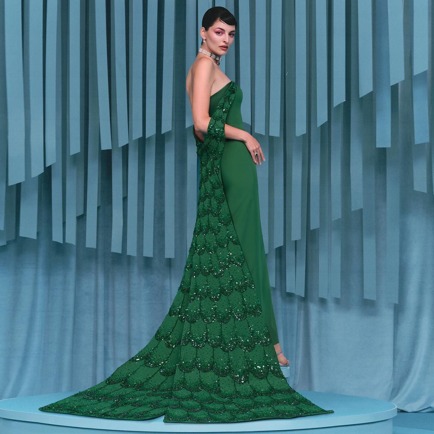 Elegant Emerald Green Beaded Evening Dress with Overskirt SS645