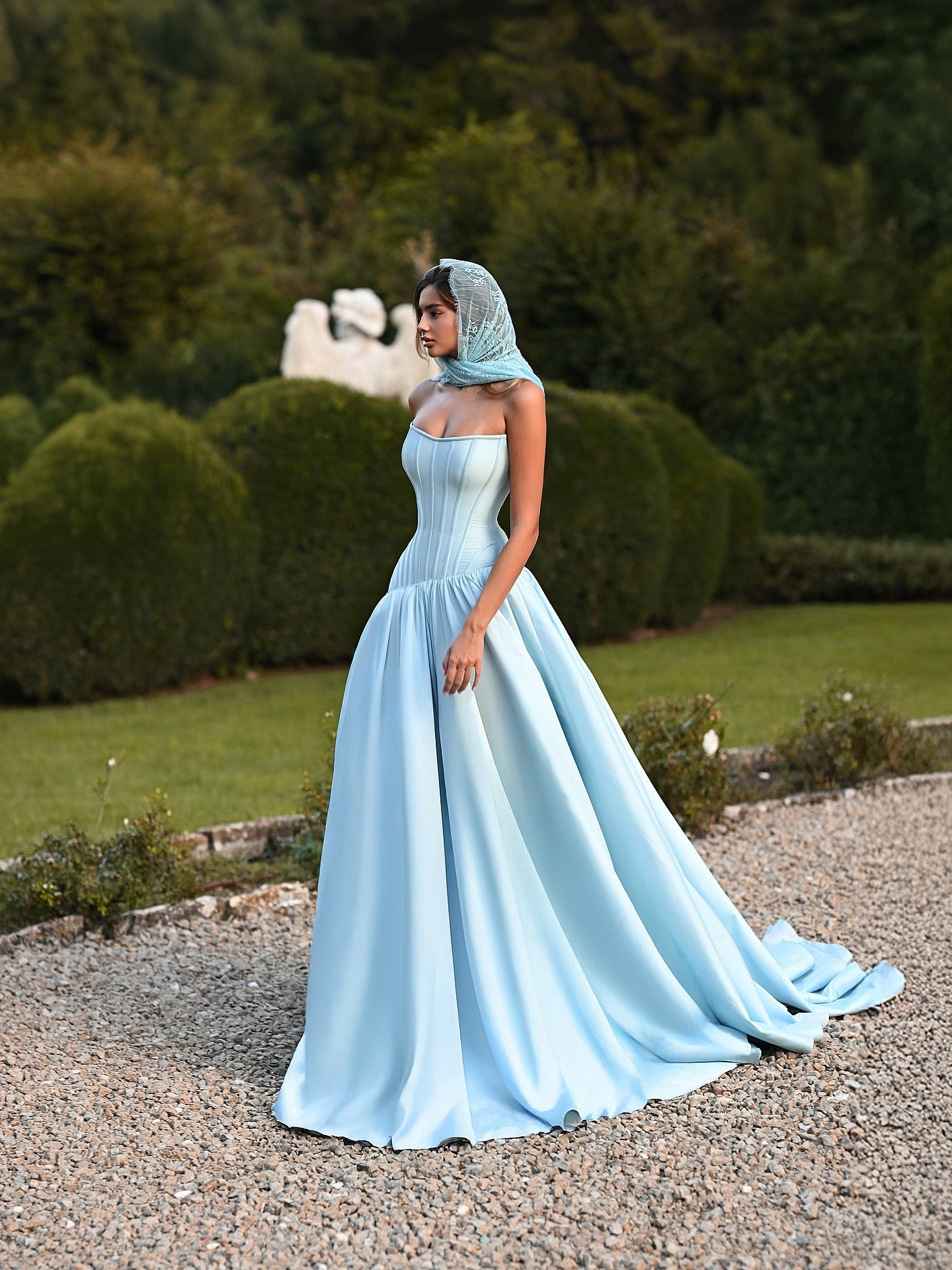 Luxury Blue Strapless Ruched Evening Dress with Scarf SF036