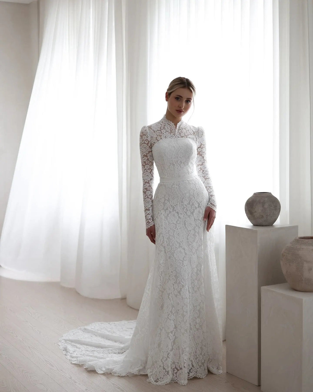 Elegant Floral Long Sleeve Mermaid Wedding Dress SW543