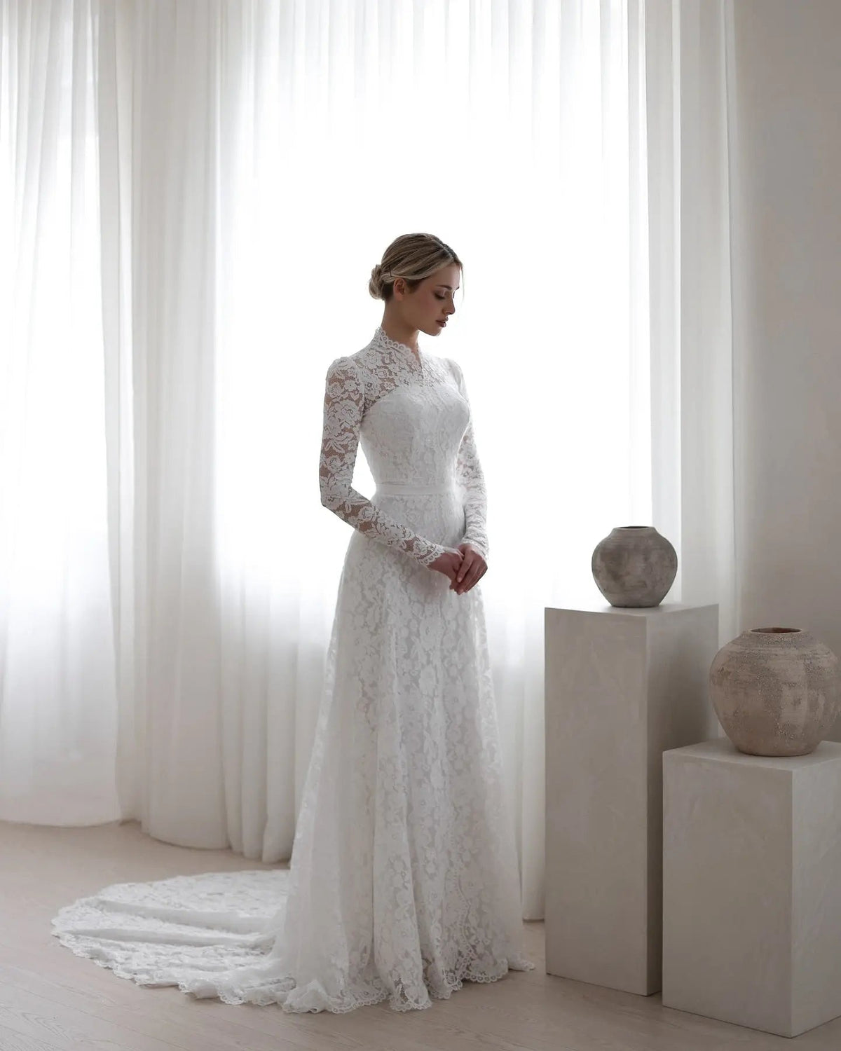 Elegant Floral Long Sleeve Mermaid Wedding Dress SW543