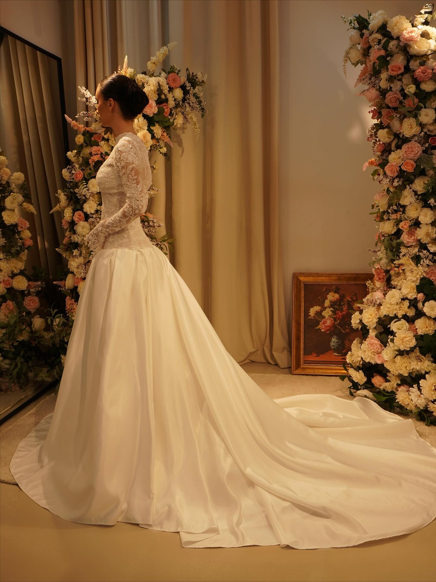 Luxury Off White High-Neck Pearl Lace Ball Gown Wedding Dress SW546