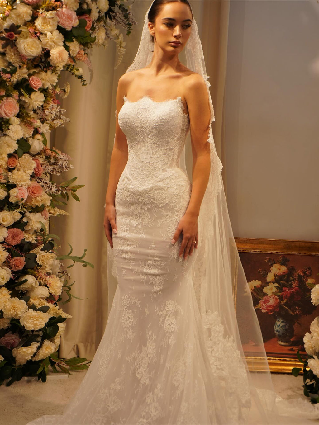 Luxury Strapless Lace Mermaid Wedding Dress With Veil SW549