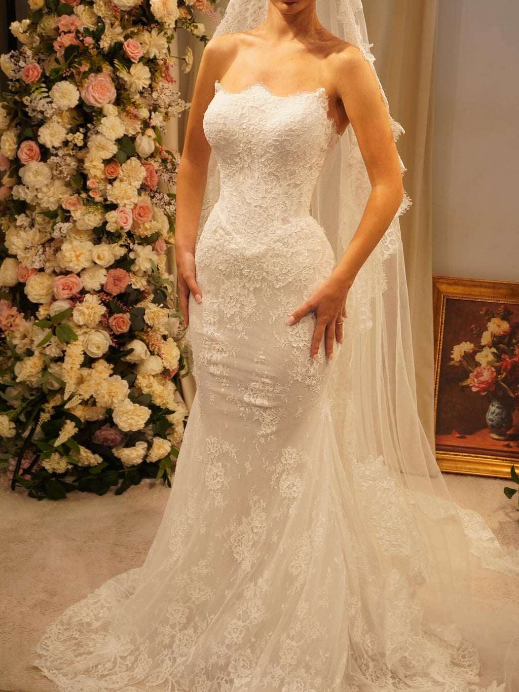 Luxury Strapless Lace Mermaid Wedding Dress With Veil SW549
