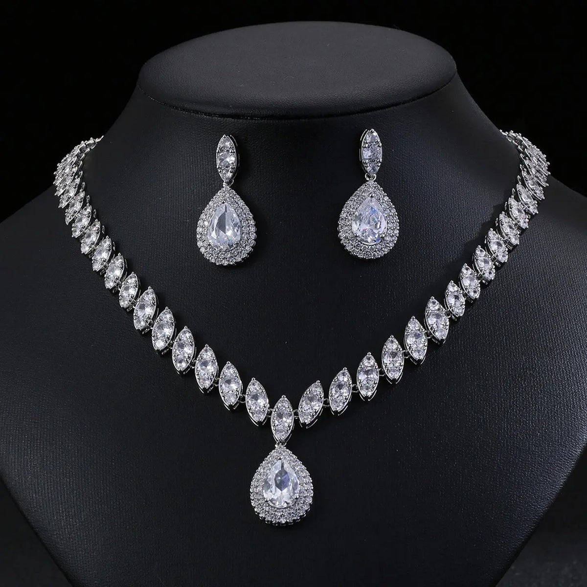 Luxury Teardrop Zircon Necklace Earrings Jewelry JW001
