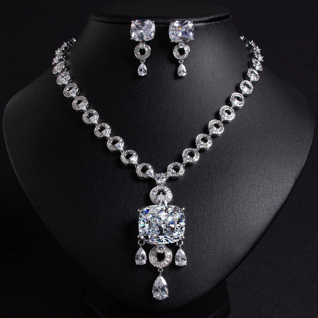 Exaggerated Unique Diamond Vintage Necklace Set JW037