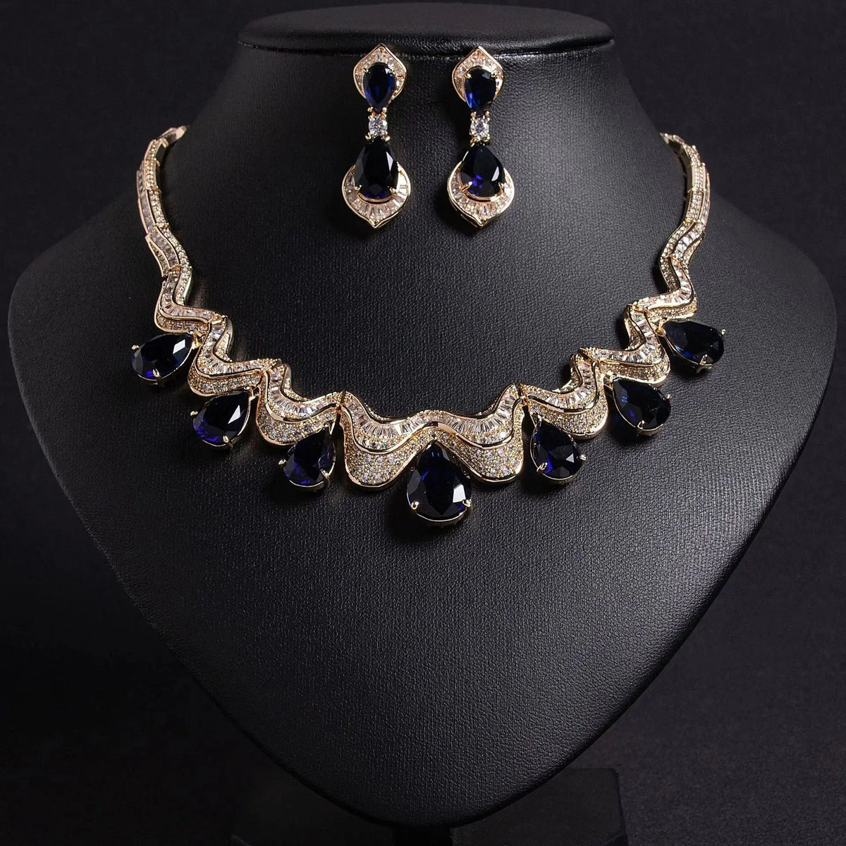 Luxury Teardrop Zircon Necklace and Earring Set JW046