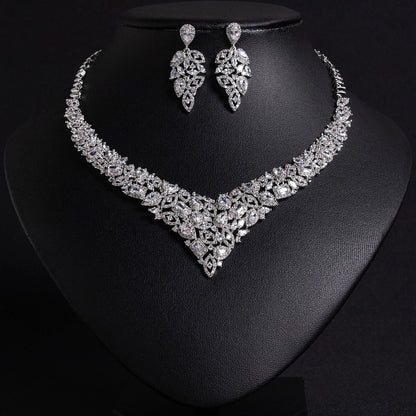 Sparkling Leaf Necklace and Earrings Set JW047
