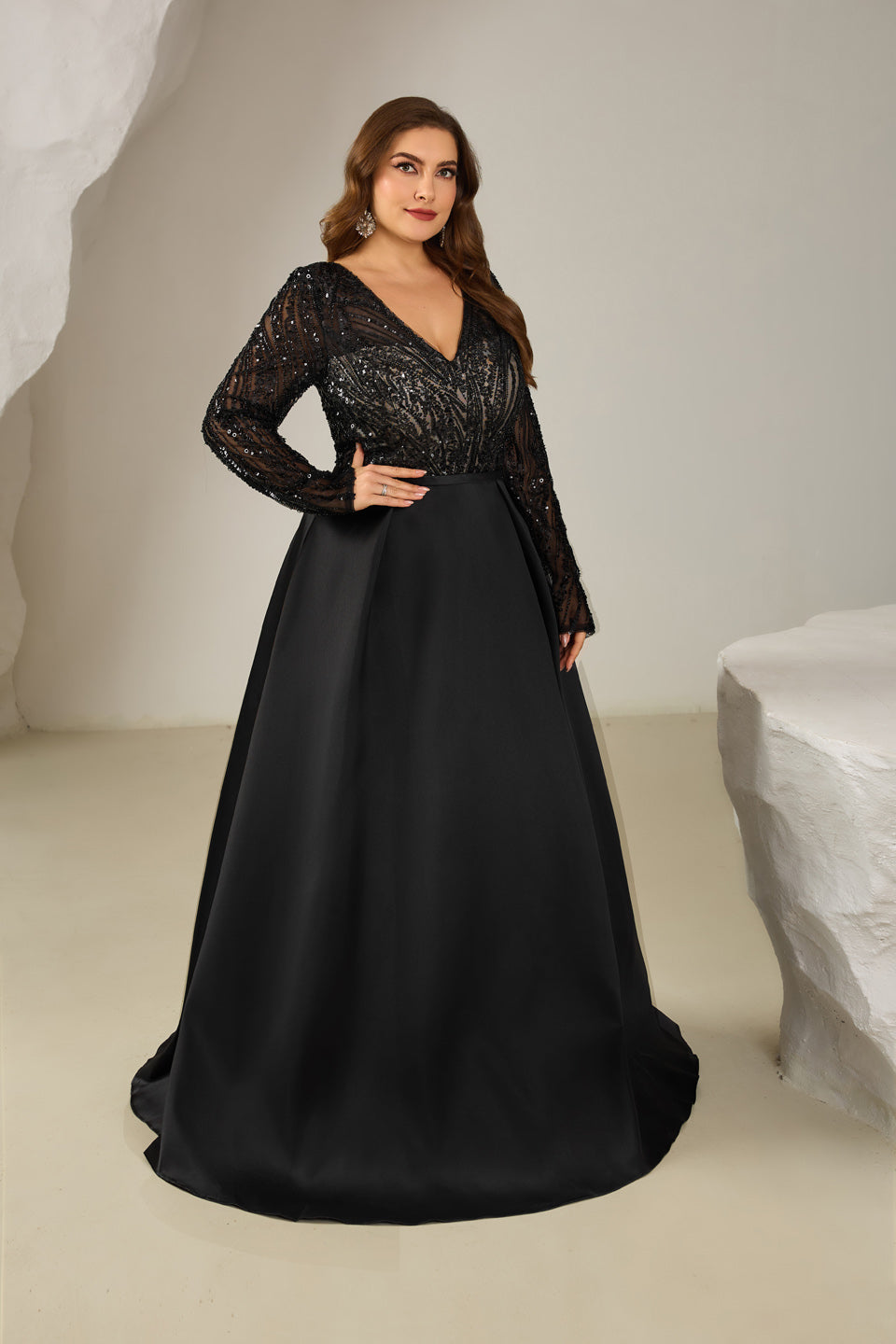 Luxury Black Sequin Long-Sleeve Ball Gown Evening Dress SF609