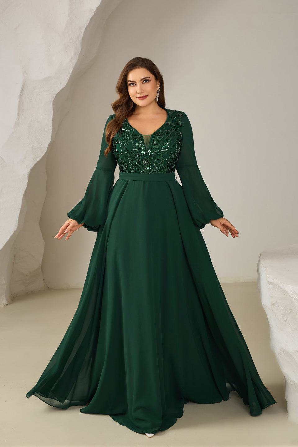 Sparkly Emerald Green Sequin Long-Sleeve Evening Dress SF610