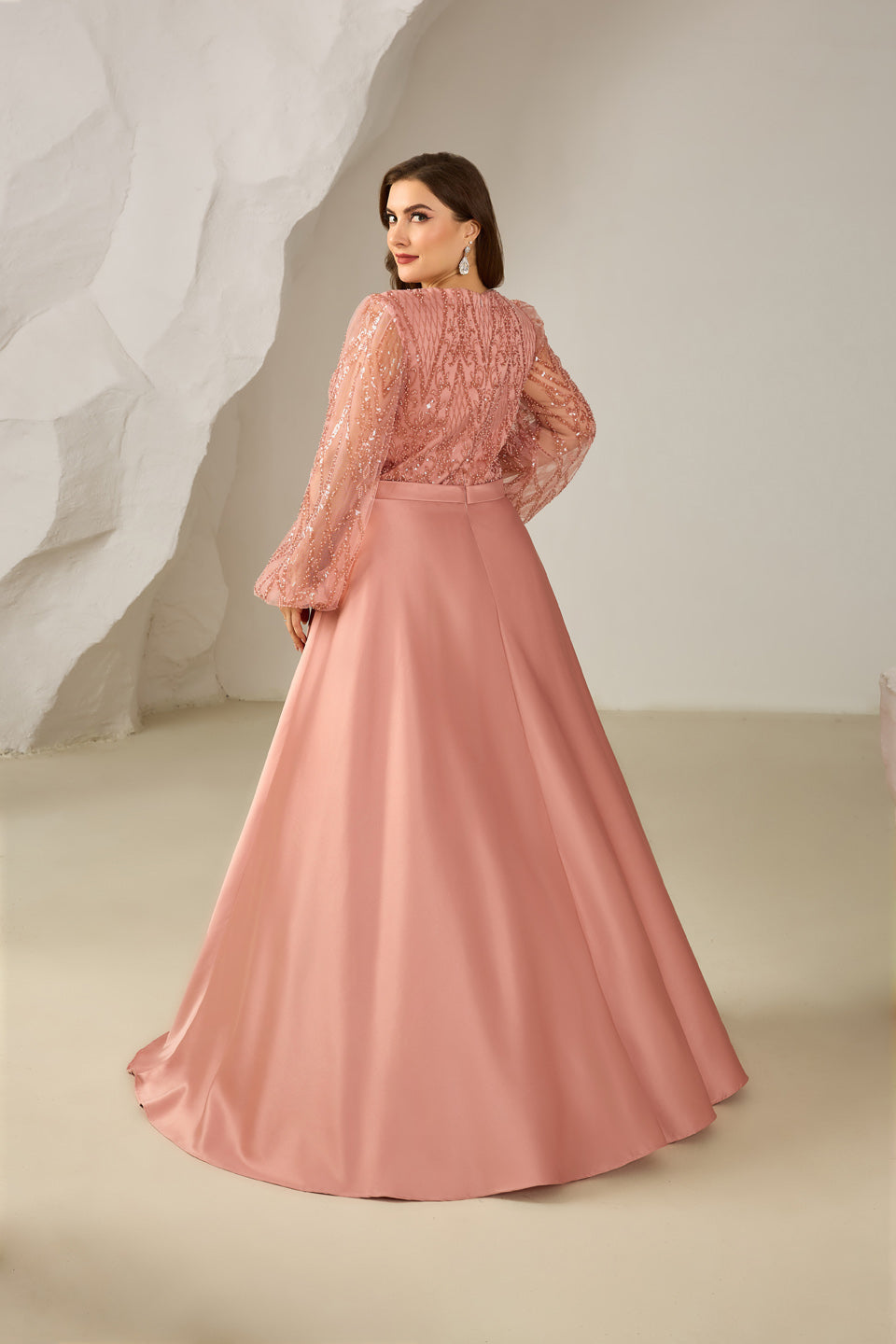 Elegant Pink Beaded Long-Sleeve A-Line Evening Dress SF620