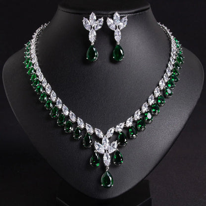 Luxury Teardrop Cubic Zirconia Jewelry Set JW040