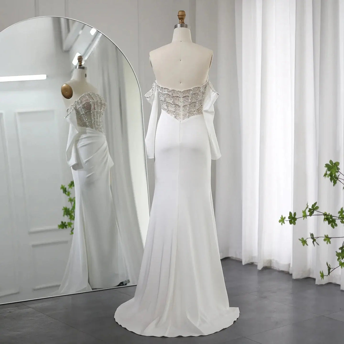 Luxury White Scalloped Evening Dress with High Slit SS416