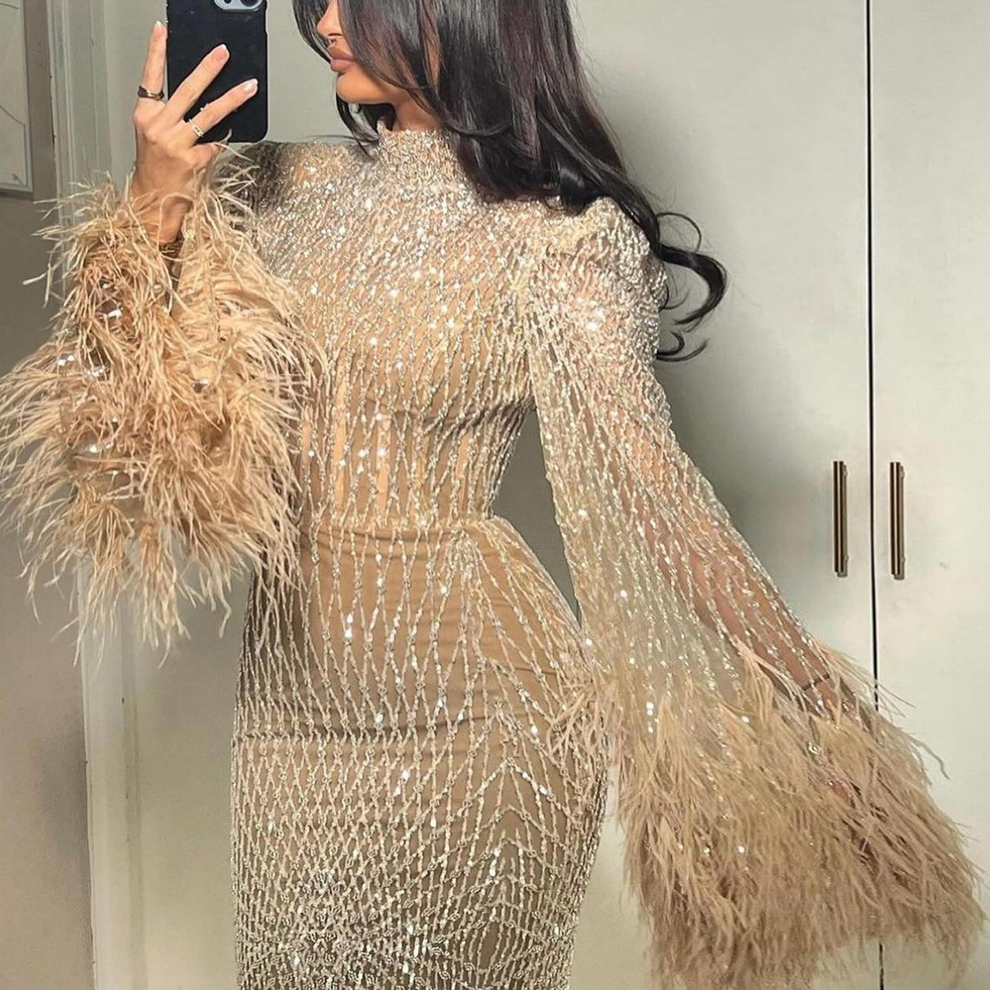 Luxury Feathers Nude Long Sleeves Mermaid Evening Dresses SS227