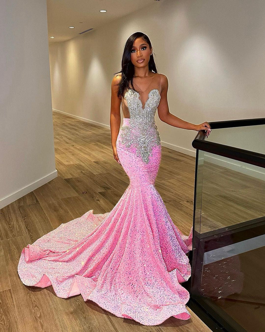 Luxury Pink Sequined Mermaid Crystal Prom Dresses with Train RM061